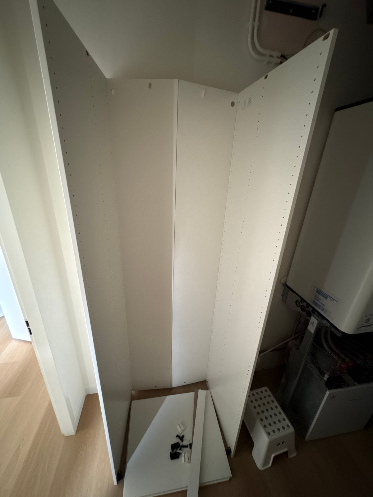 IKEA Kledingkast (zonder tussenplanken) 75x240cm, Huis en Inrichting, Kasten | Kledingkasten, Ophalen, 200 cm of meer, 50 tot 100 cm