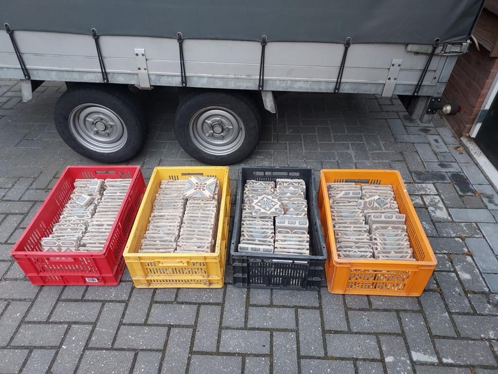 Partij oude tegels tegeltjes vloertegels, Ophalen, Keramiek, Minder dan 20 cm, Minder dan 20 cm