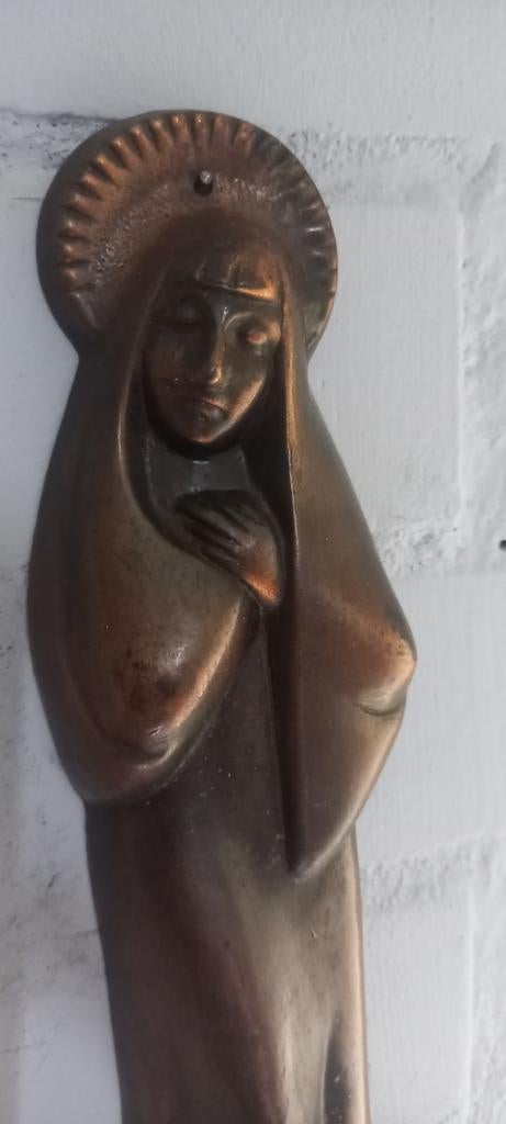 MOOI ZWAAR BRONZEN MARIA BEELD IN ZEER MOOIE VORMEN. HET BEE, Ophalen of Verzenden