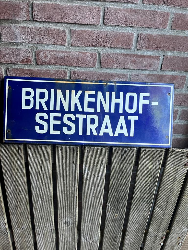 Emaille straatnaambord 'Brinkenhof-Sestraat', Antiek en Kunst, Antiek | Emaille, Ophalen of Verzenden