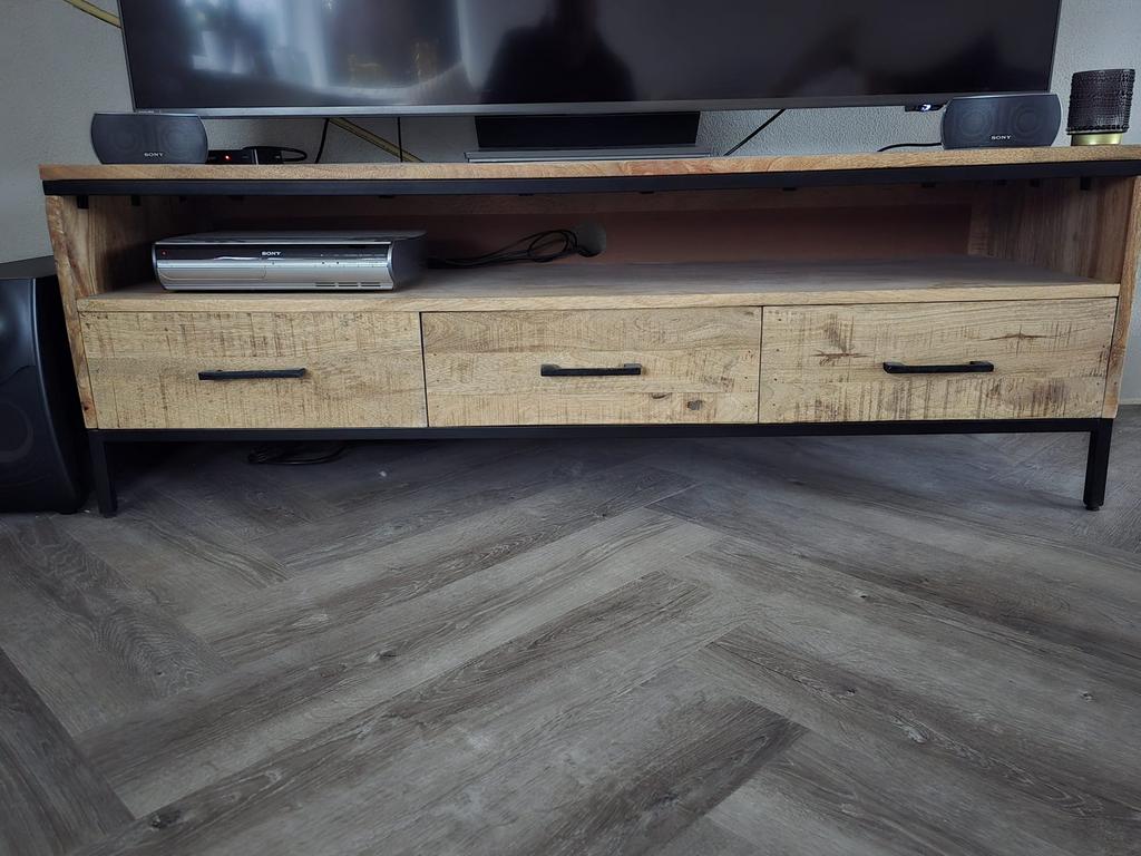 Tv meubel, Huis en Inrichting, Kasten | Televisiemeubels, Ophalen, 100 tot 150 cm, Zo goed als nieuw, Minder dan 100 cm