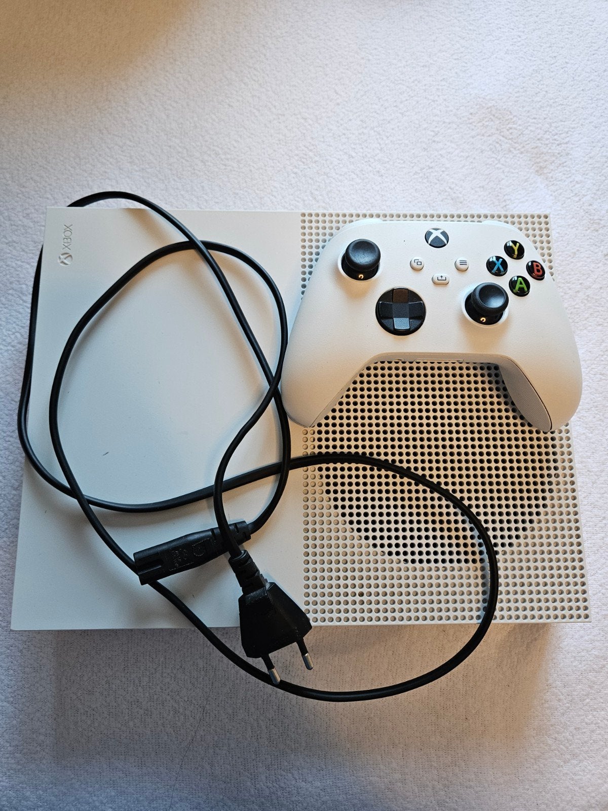 Xbox One S 500 GB met controller, Spelcomputers en Games, Spelcomputers | Xbox One, Zo goed als nieuw, Xbox One S, 500 GB, Met 1 controller