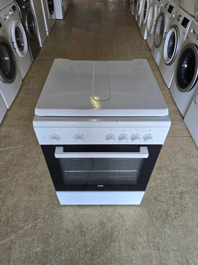 Beko 4 pits gasfornuis | Hete lucht oven | Gratis thuis 🚚✅️, Ophalen, Jirnsum, 60 cm of meer, 4 kookzones