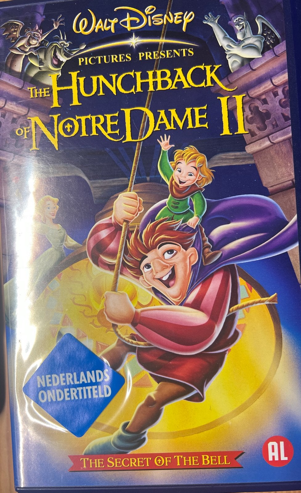 The Hunchback of Notre Dame II - Gesealde VHS (Nederlands on, Nederlands ondertiteld, Engels, Alle leeftijden, Kinderfilm