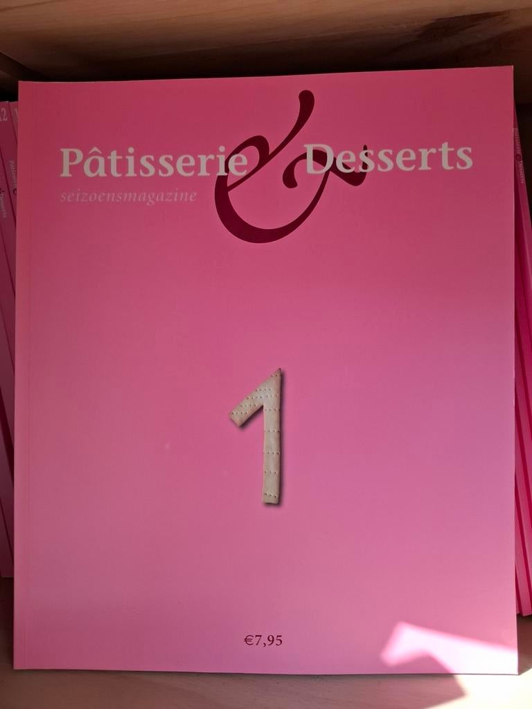 Patisserie & Desserts Seizoensmagazine - Complete Collectie, Boeken, Ophalen of Verzenden, Zo goed als nieuw, Europa, Diverse Auteurs