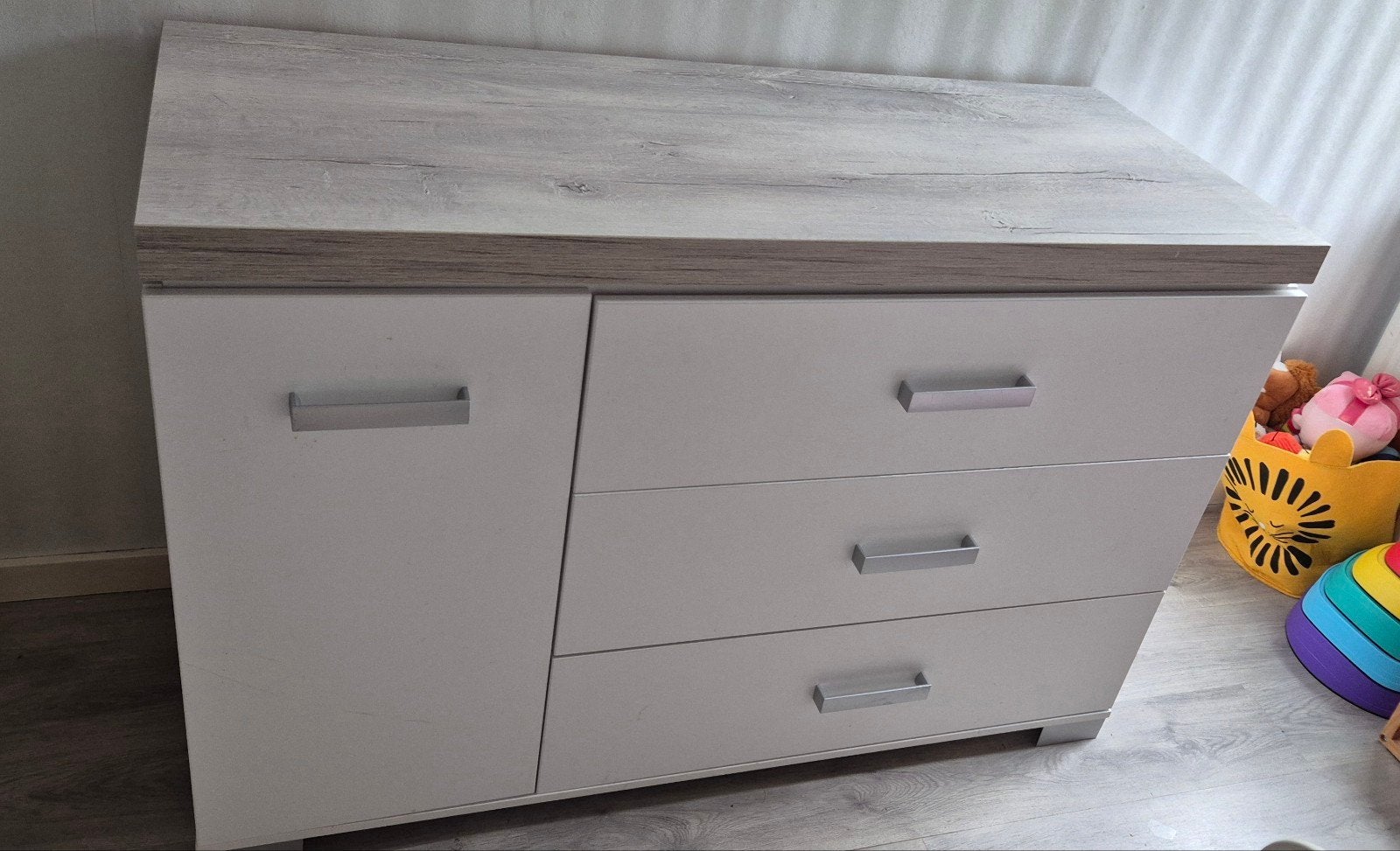 Hele mooie en ruime commode!, Ophalen, Gebruikt, 50 tot 70 cm, 100 cm of meer