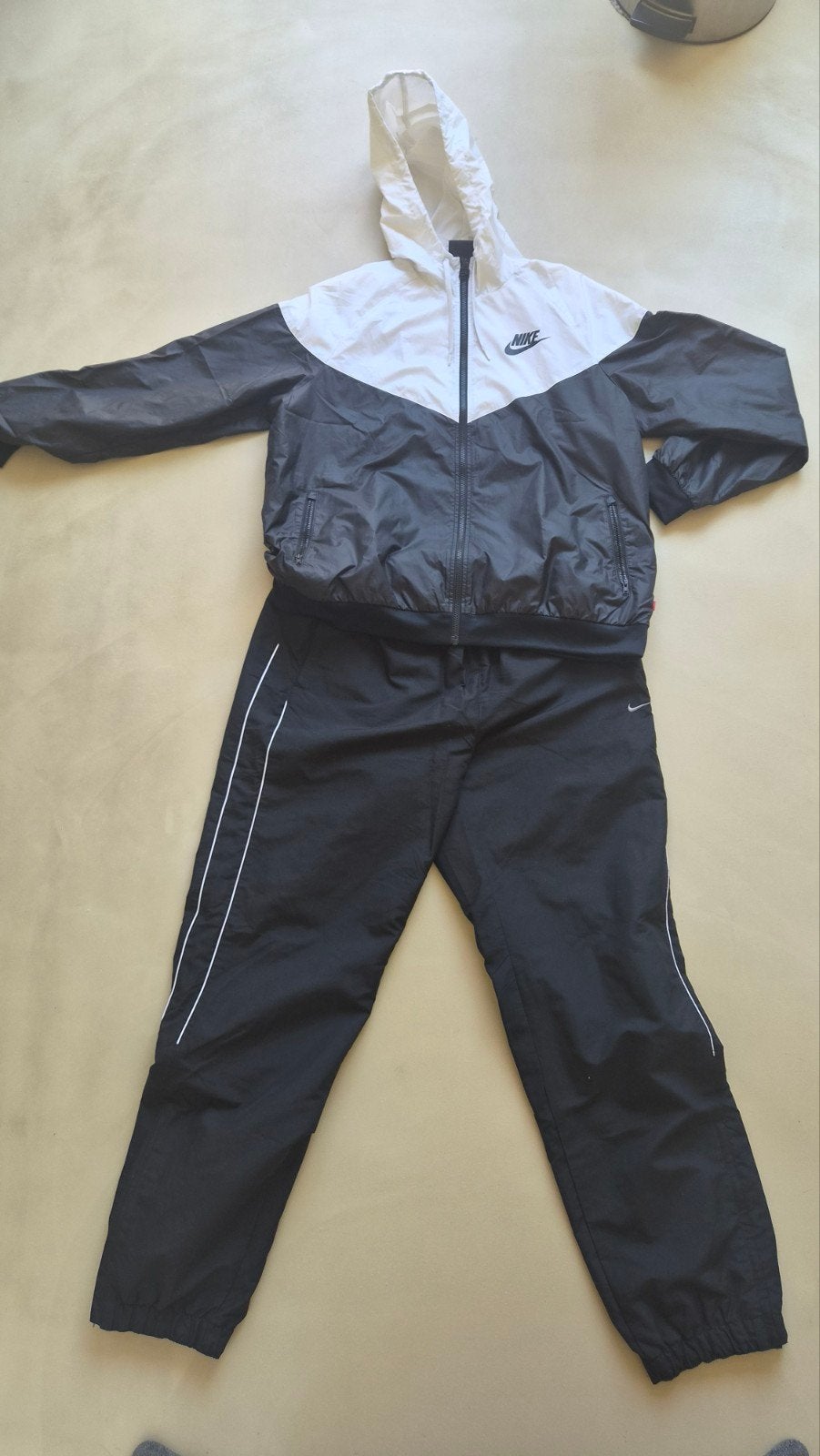 Nike trainingspak zwart/wit - maat XL, Zwart, Nike, Maat 56/58 (XL), Ophalen of Verzenden