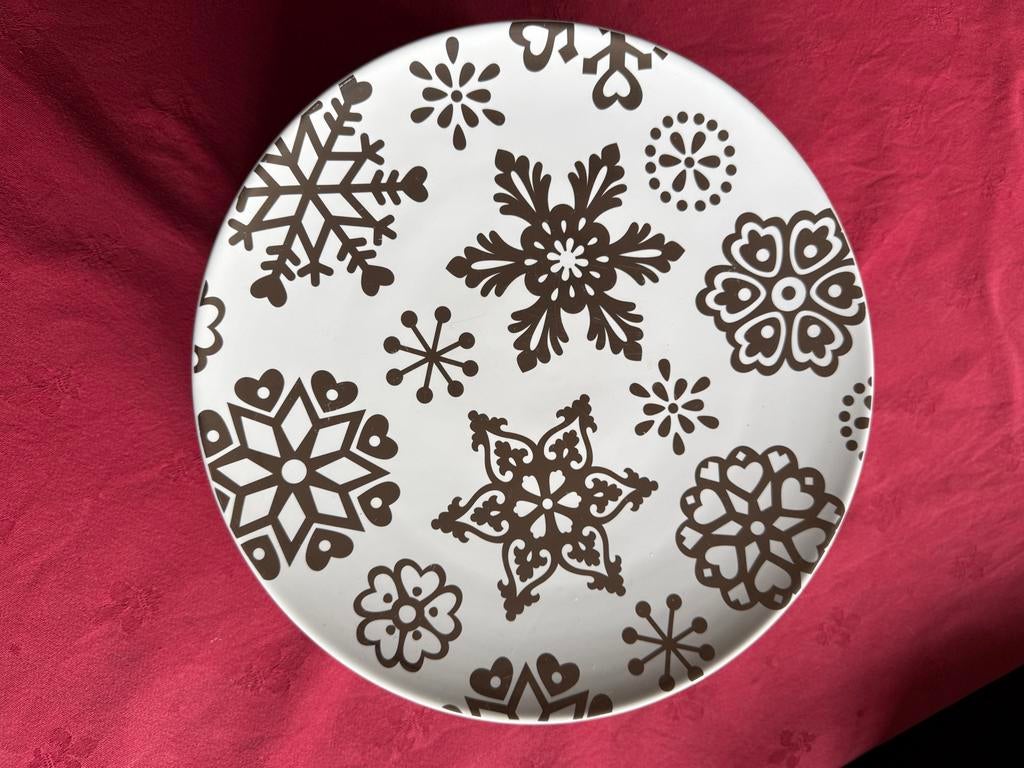 17-delig feestelijk servies met bronskleurig dessin, Gebruikt, Keramiek, Ophalen of Verzenden, Overige stijlen