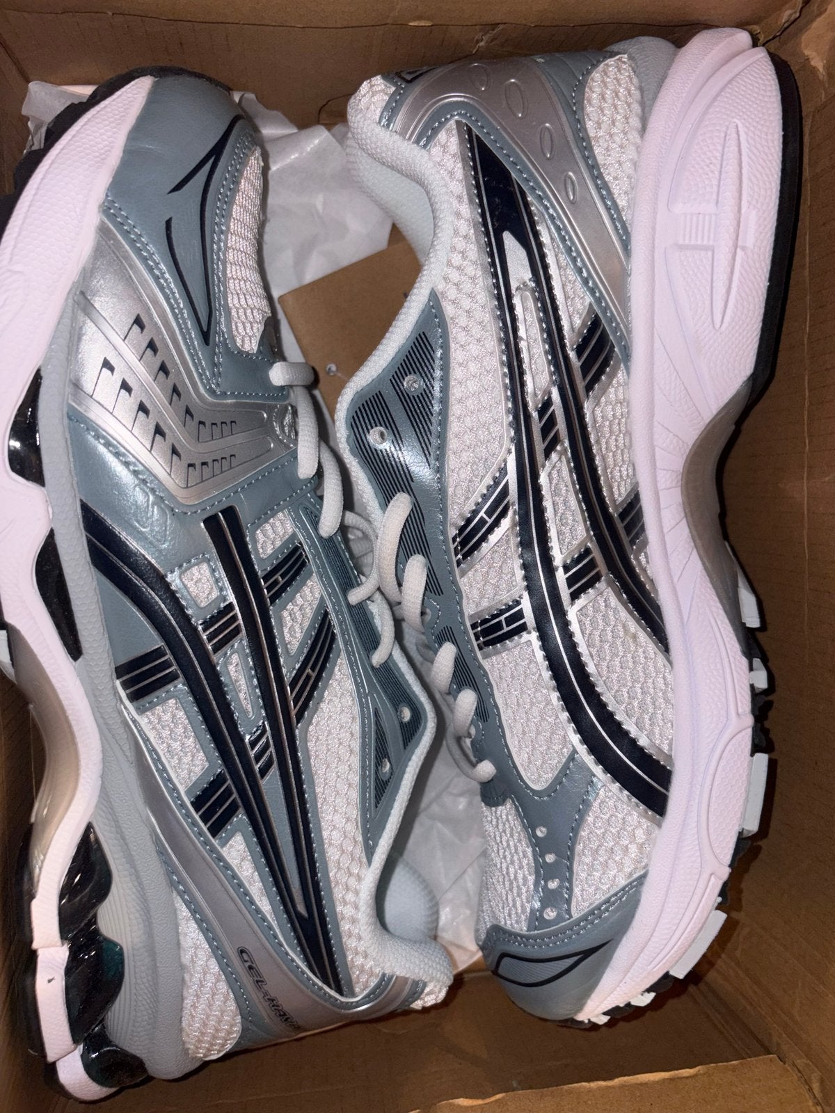 ASICS Gel-Kayano 14 Blauw - Nieuw in doos maat 44, Kleding | Heren, Schoenen, Blauw, Nieuw, Ophalen of Verzenden, Sneakers of Gympen