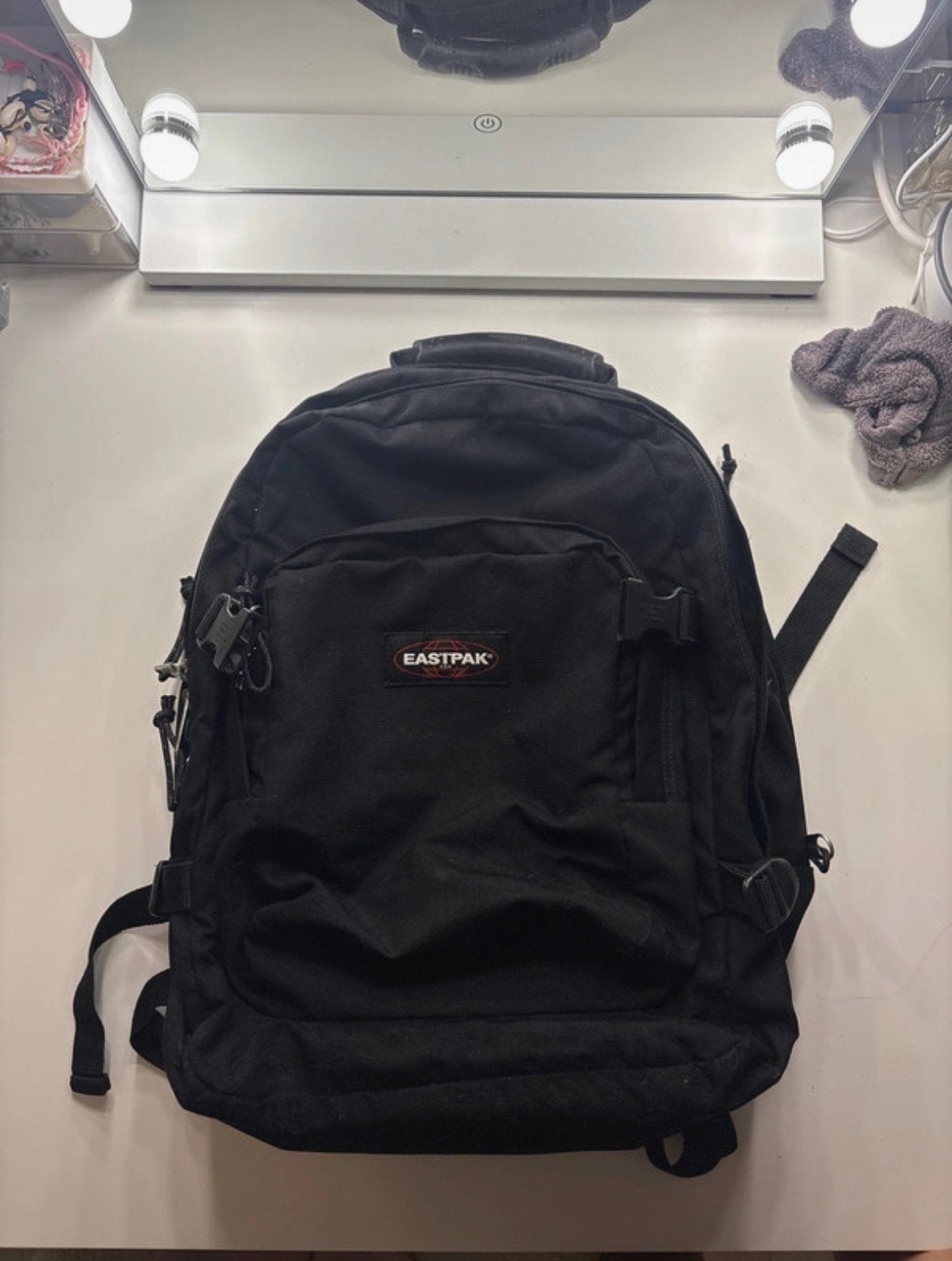 Eastpak rugzak - Zwart - 33 liter, 45 tot 60 cm, Gebruikt, 25 tot 40 cm, Ophalen of Verzenden