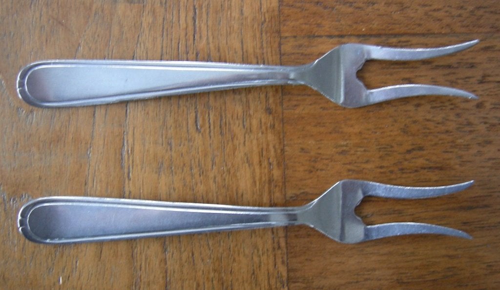Hendi Vleesvorkje (2x). Lengte +/- 14 cm. Stainless Steel., Huis en Inrichting, Keuken | Bestek, Los bestek, Ophalen of Verzenden