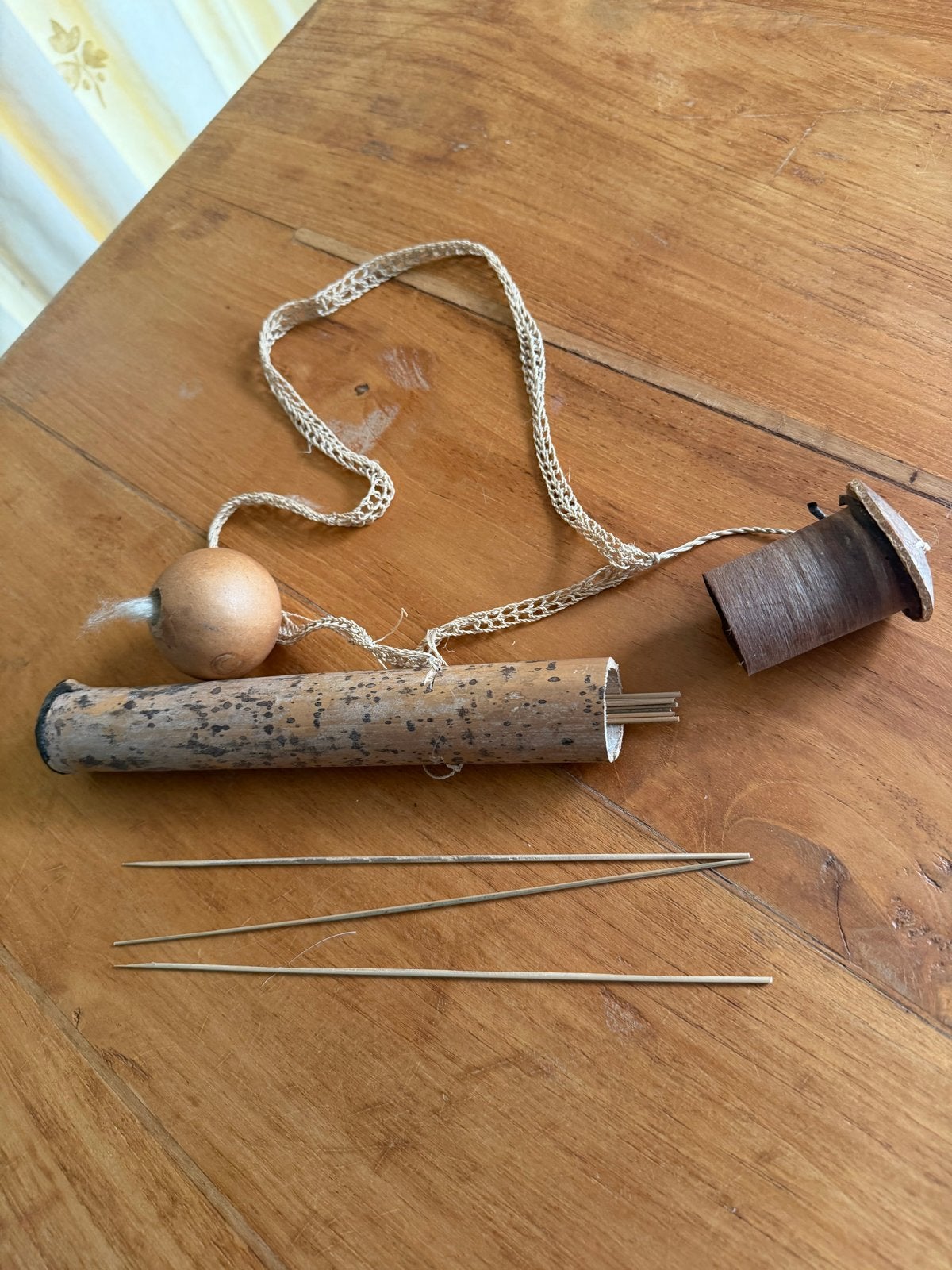 Vintage Blaaspijp met Pijltjes uit Ecuador - Decoratief Item, Ophalen of Verzenden