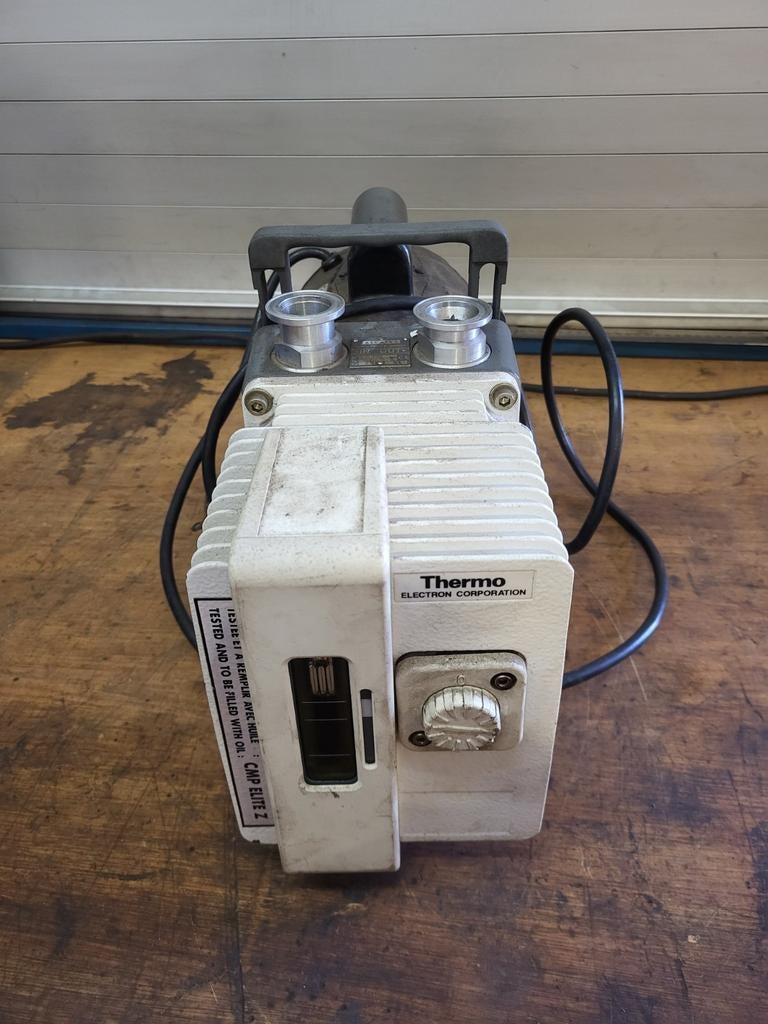 Alcatel 2005ARL Vacuümpomp, Ophalen