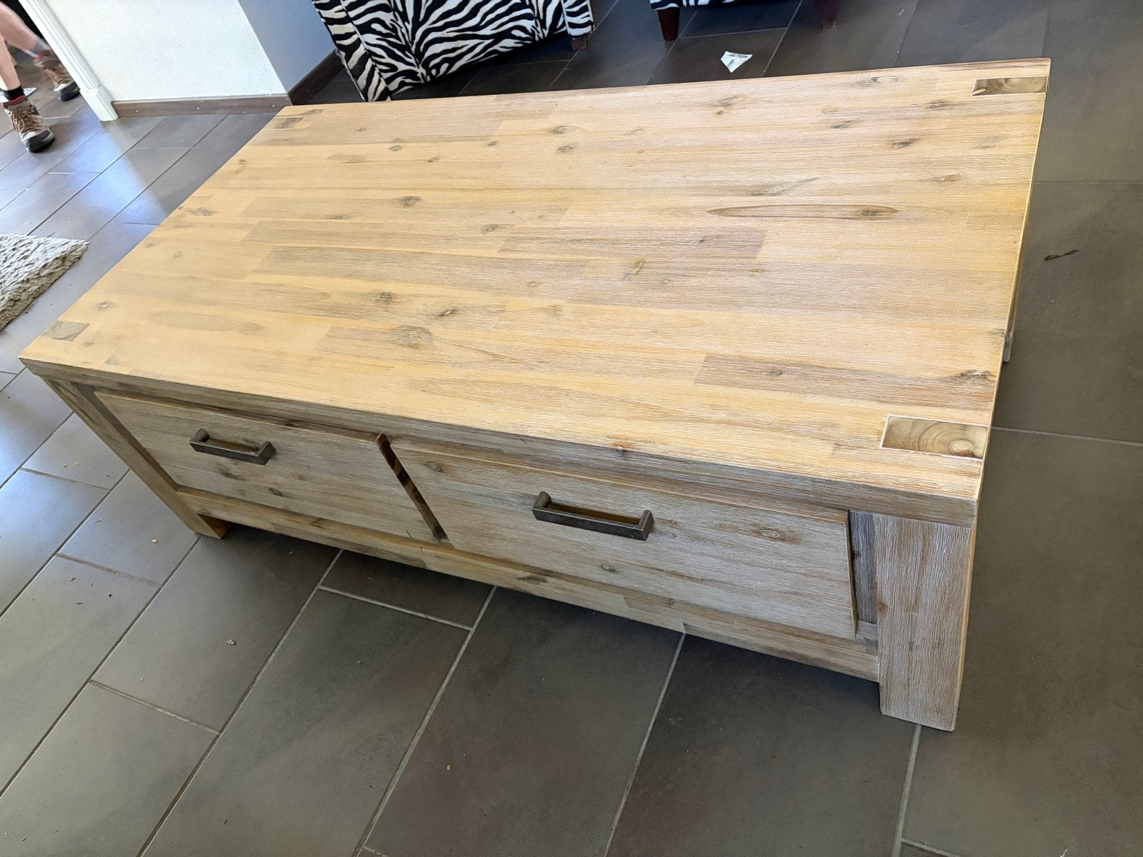 Robuuste houten salontafel lades met bijpassende eettafel, Ophalen, Gebruikt, 100 tot 150 cm, 50 tot 100 cm