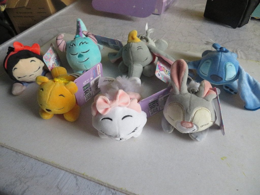 DISNEY -- MINI KNUFFEL 14 CM --- SLEUTELHANGER, Ophalen of Verzenden, Nieuw, Overige typen