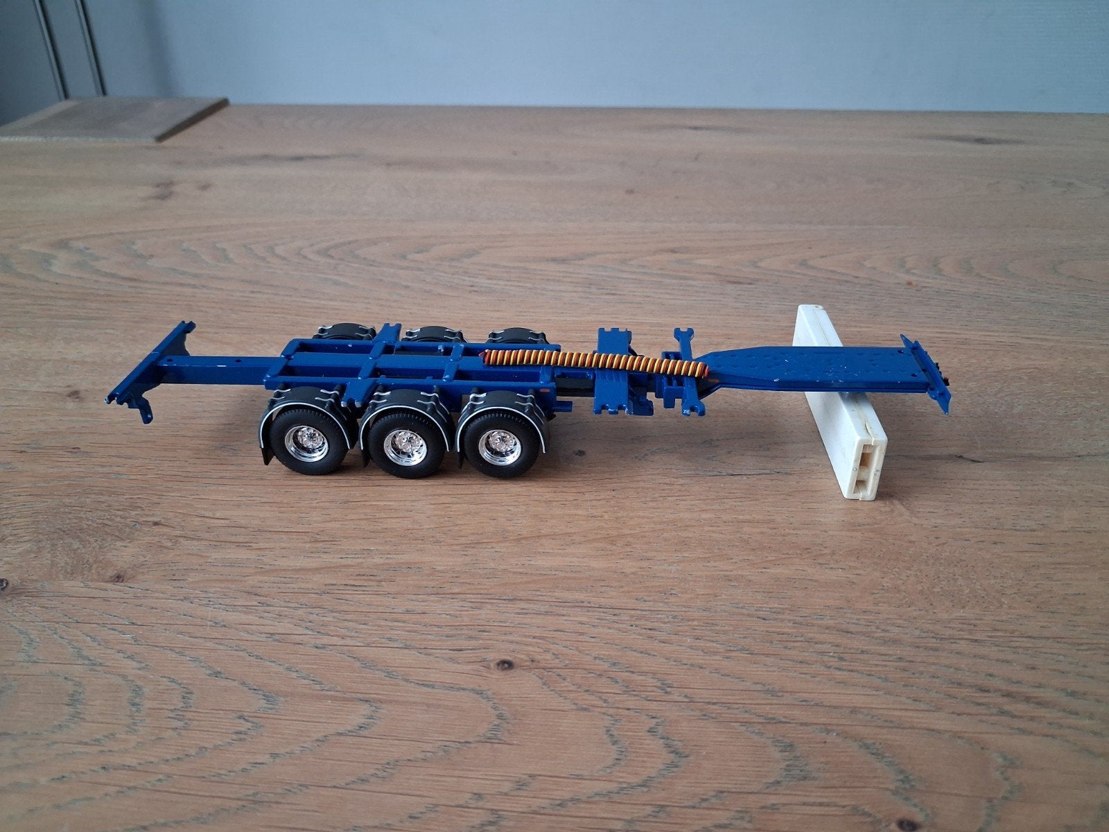 Tekno D-tec container oplegger chassis onderdelen, Ophalen of Verzenden, Gebruikt, Bus of Vrachtwagen, Tekno