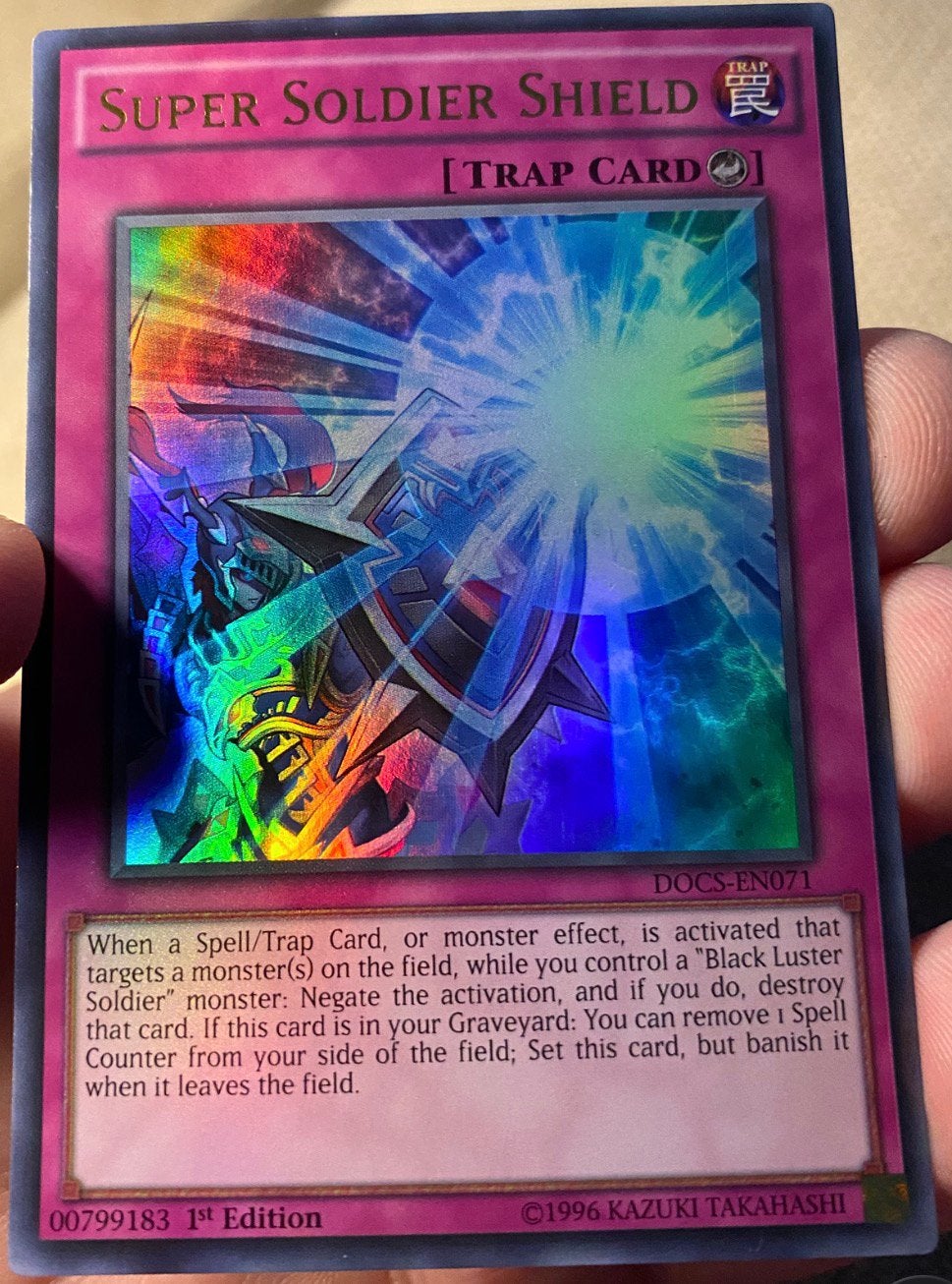 Yu-Gi-Oh! Super Soldier Shield DOCS 1st Edition !, Ophalen of Verzenden, Zo goed als nieuw, Losse kaart, Foil