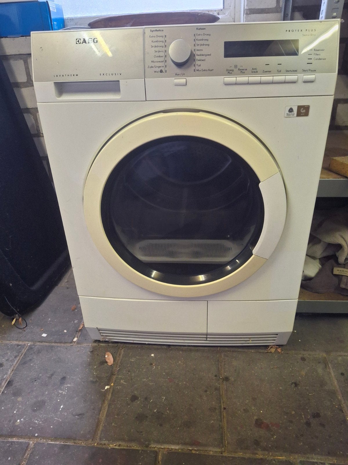 AEG Warmtepompdroger A+ 8kg - ProTex Plus SensiDry, 6 tot 8 kg, Gebruikt, Ophalen of Verzenden, Voorlader