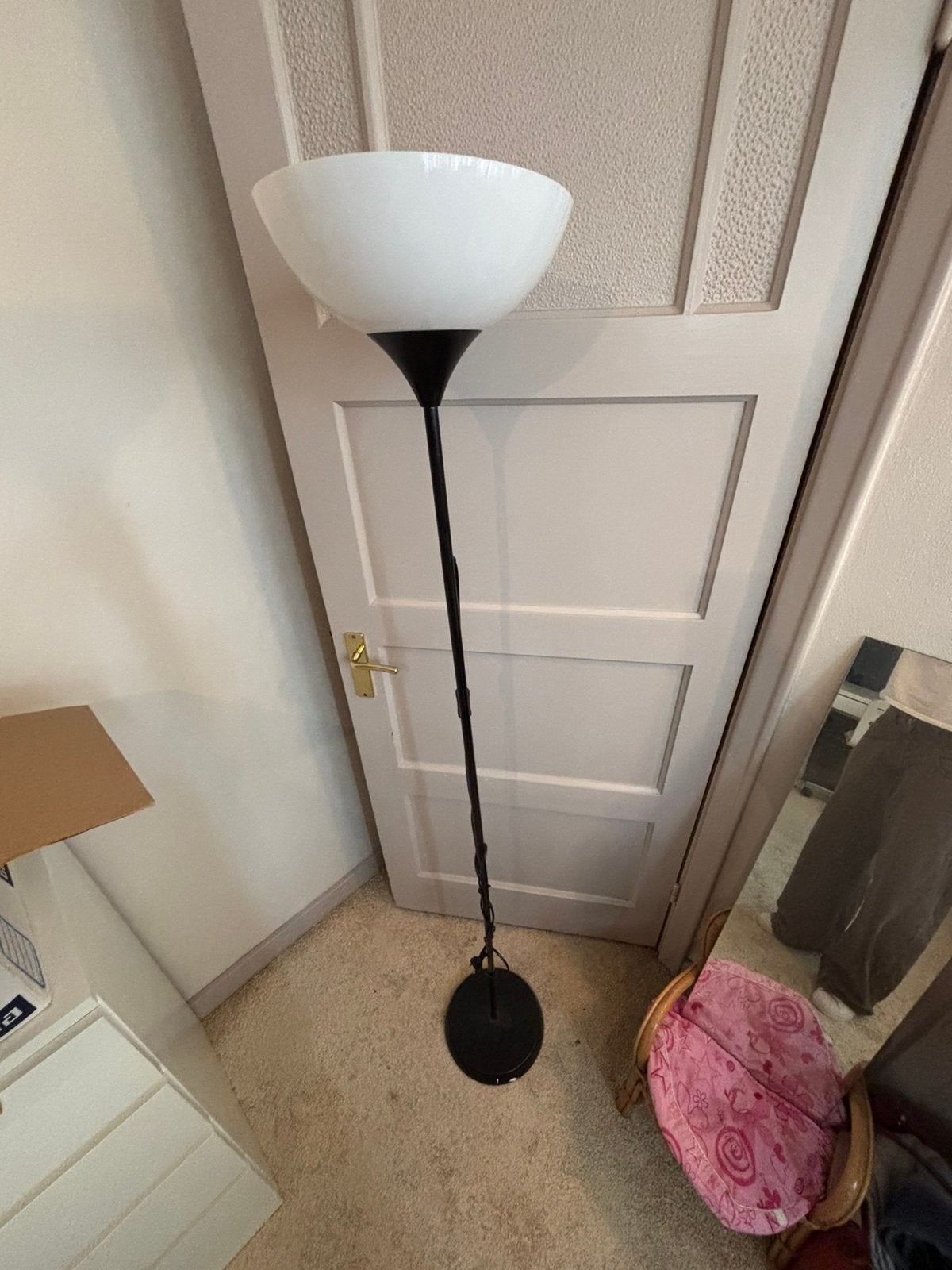 Lamp ikea GRATIS AF TE HALEN, Huis en Inrichting, Lampen | Vloerlampen, Ophalen of Verzenden, Zo goed als nieuw, Minder dan 100 cm