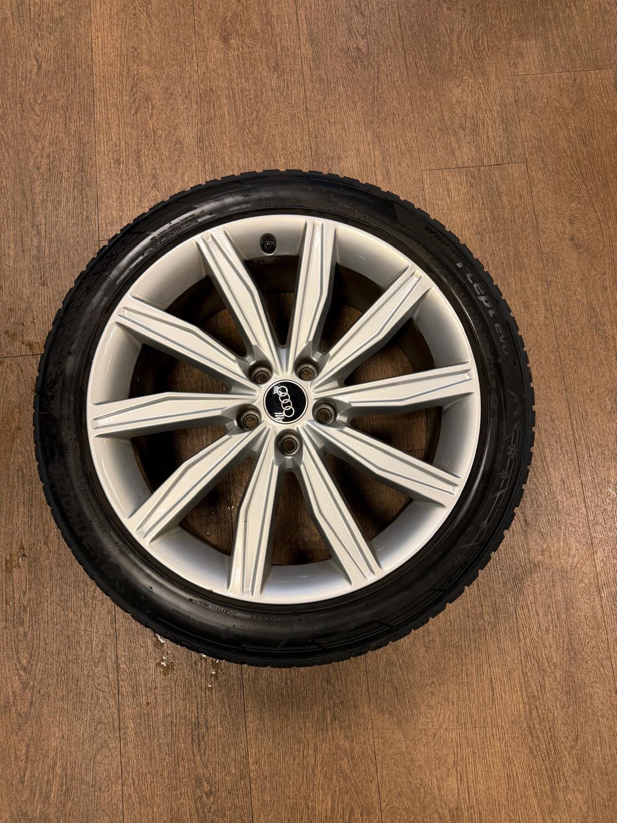Winterbanden, Auto-onderdelen, 245 mm, Banden en Velgen, Winterbanden, Ophalen
