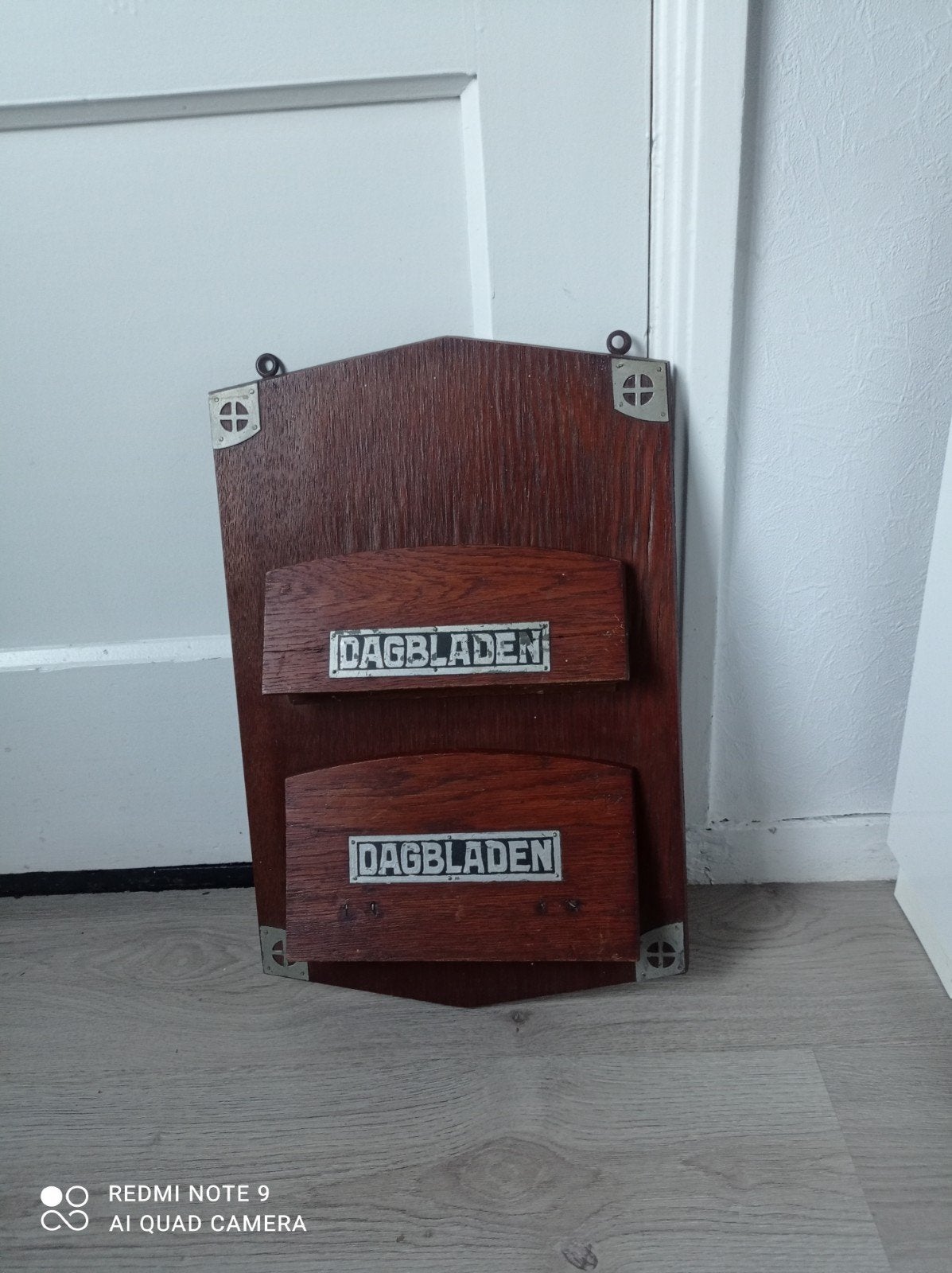 Vintage Houten Wandhouder voor Dagbladen en Tijdschriften, Antiek en Kunst, Ophalen of Verzenden