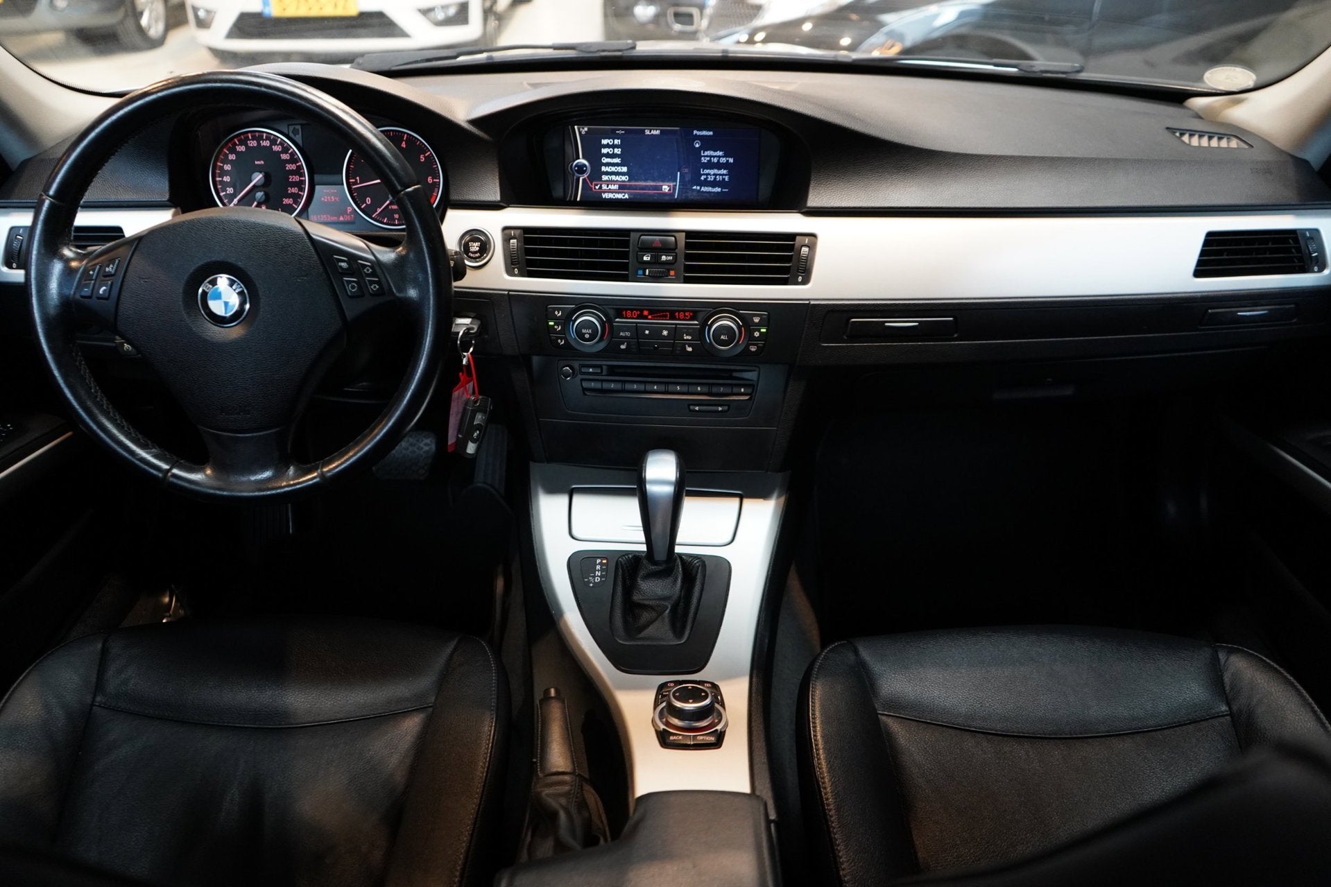 BMW 3-serie 318i Corporate Lease Luxury Line | AUT | CRUISE, Auto's, Automaat, Euro 5, 4 cilinders, Sedan