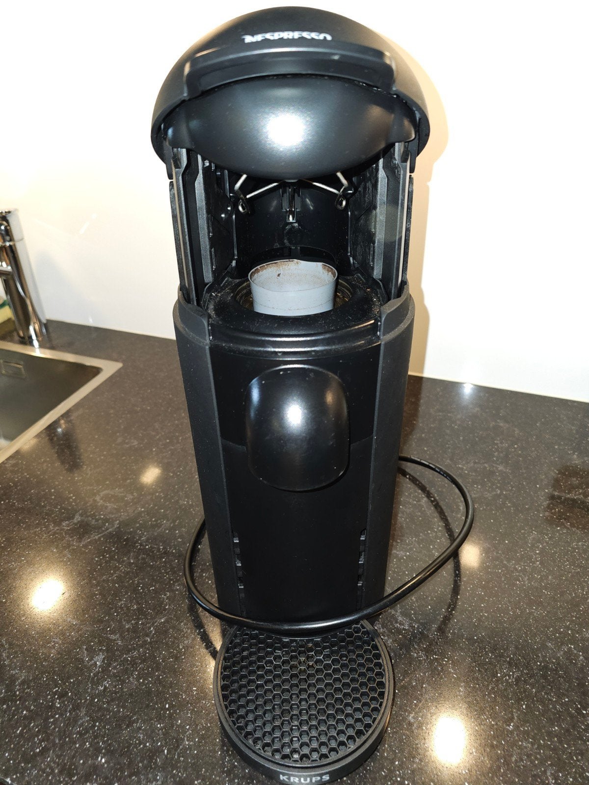 Krups Nespresso XN900 Koffiezetapparaat, vertuo cups, Witgoed en Apparatuur, Koffiezetapparaten, Ophalen, Gebruikt, Espresso apparaat