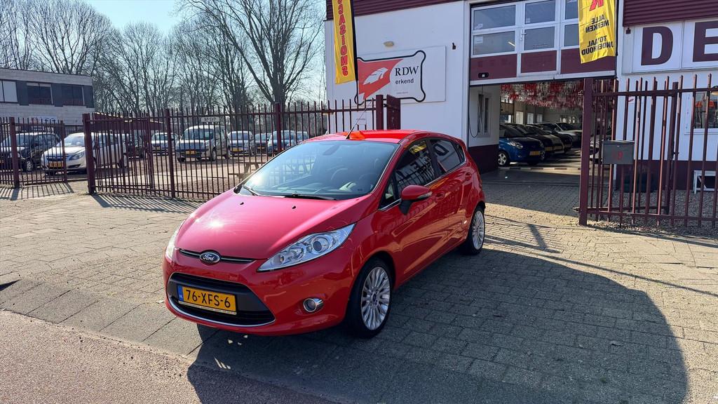 Ford Fiesta 1.25 82pk 5D Titanium, Stof, 1242 cc, 82 pk, Origineel Nederlands