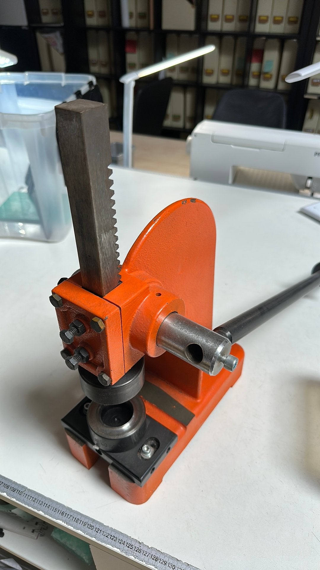 Hand pers gordijn ringen 40 mm, Huis en Inrichting, Met ringen, Metaal, Oranje, Ophalen of Verzenden
