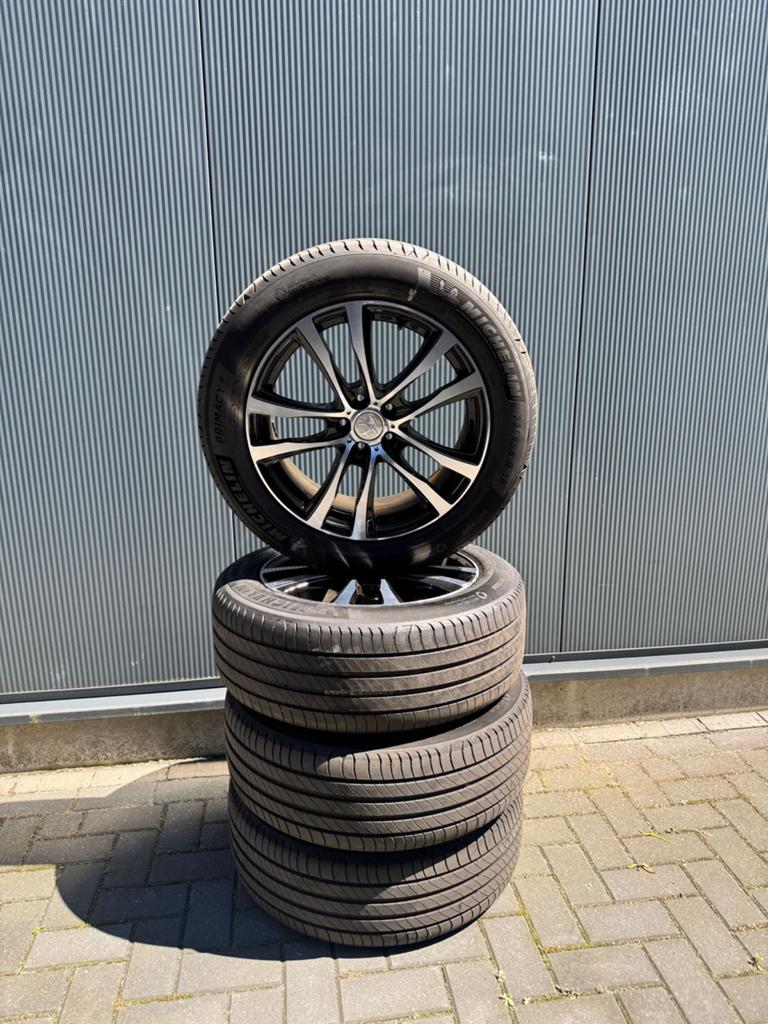 Peugeot 3008/ 5008 18 inch LM velgen met zomerbanden, Ophalen, 18 inch, Gebruikt, Banden en Velgen