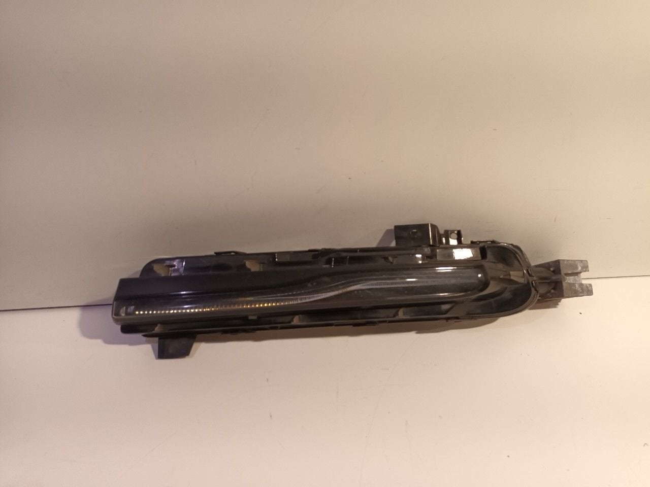 Dagrijverlichting links voor Volvo V40, Onderdelen@venauto.nl, Van der Ven Autorecycling B.V., Gebruikt, Ettenseweg 76, 4706 PB Roosendaal, The Netherlands