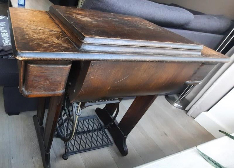 Singer Naaimachine Antiek, Ophalen