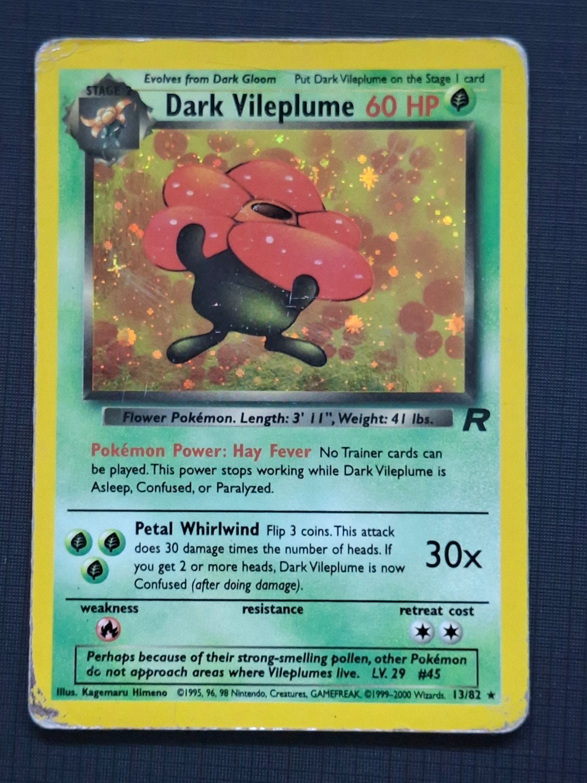 Dark vileplume 13, Ophalen of Verzenden, Zo goed als nieuw