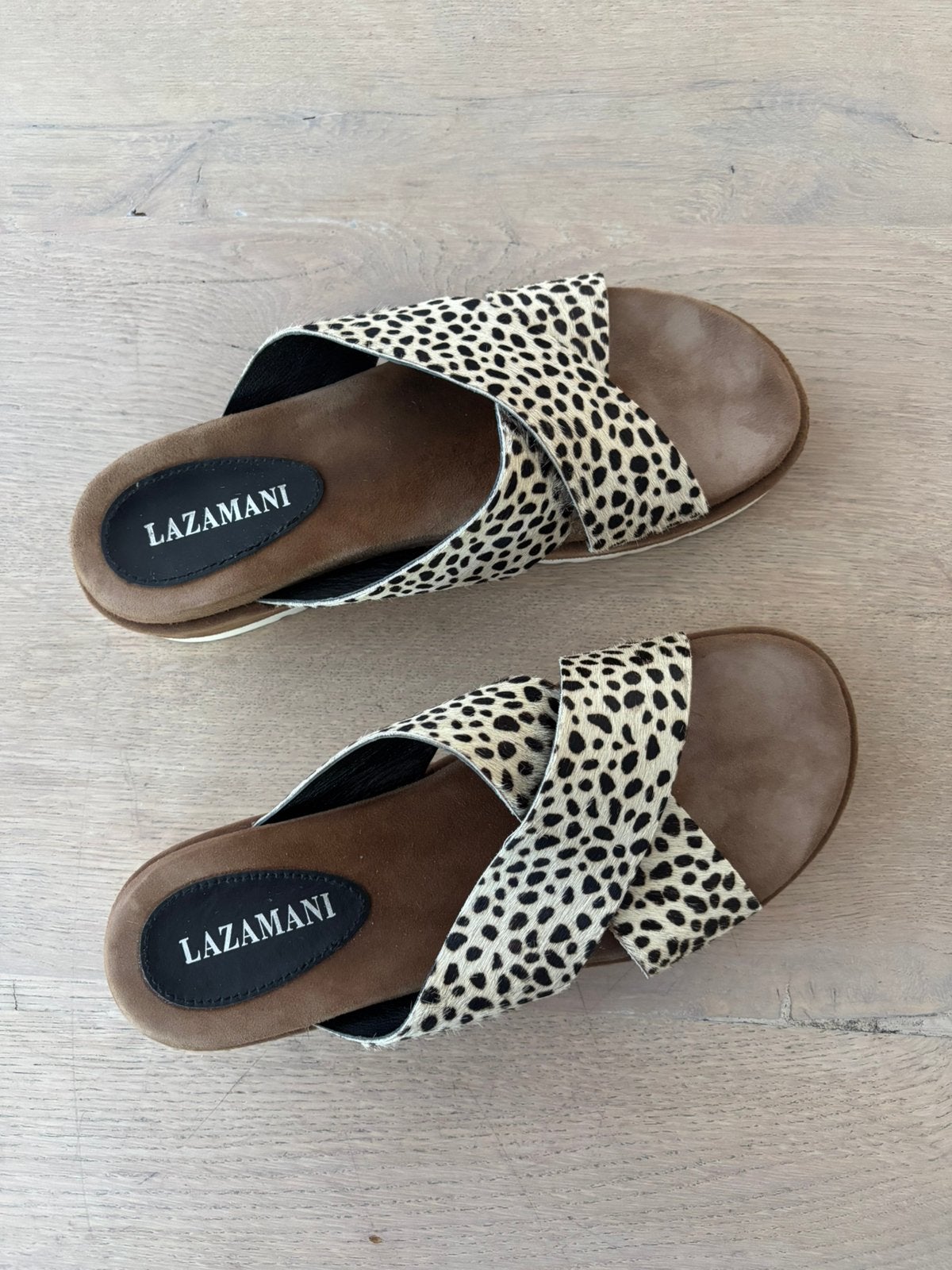 Lazamani slippers maat 41, Meisje, Overige typen, Ophalen of Verzenden, Zo goed als nieuw