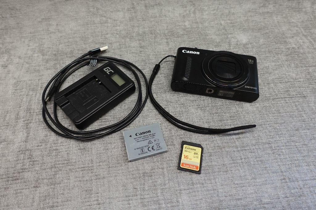 CANON PowerShot SX610 HS Digital Camera / Fototoestel, Audio, Tv en Foto, Fotocamera's Digitaal, Ophalen of Verzenden, Zo goed als nieuw