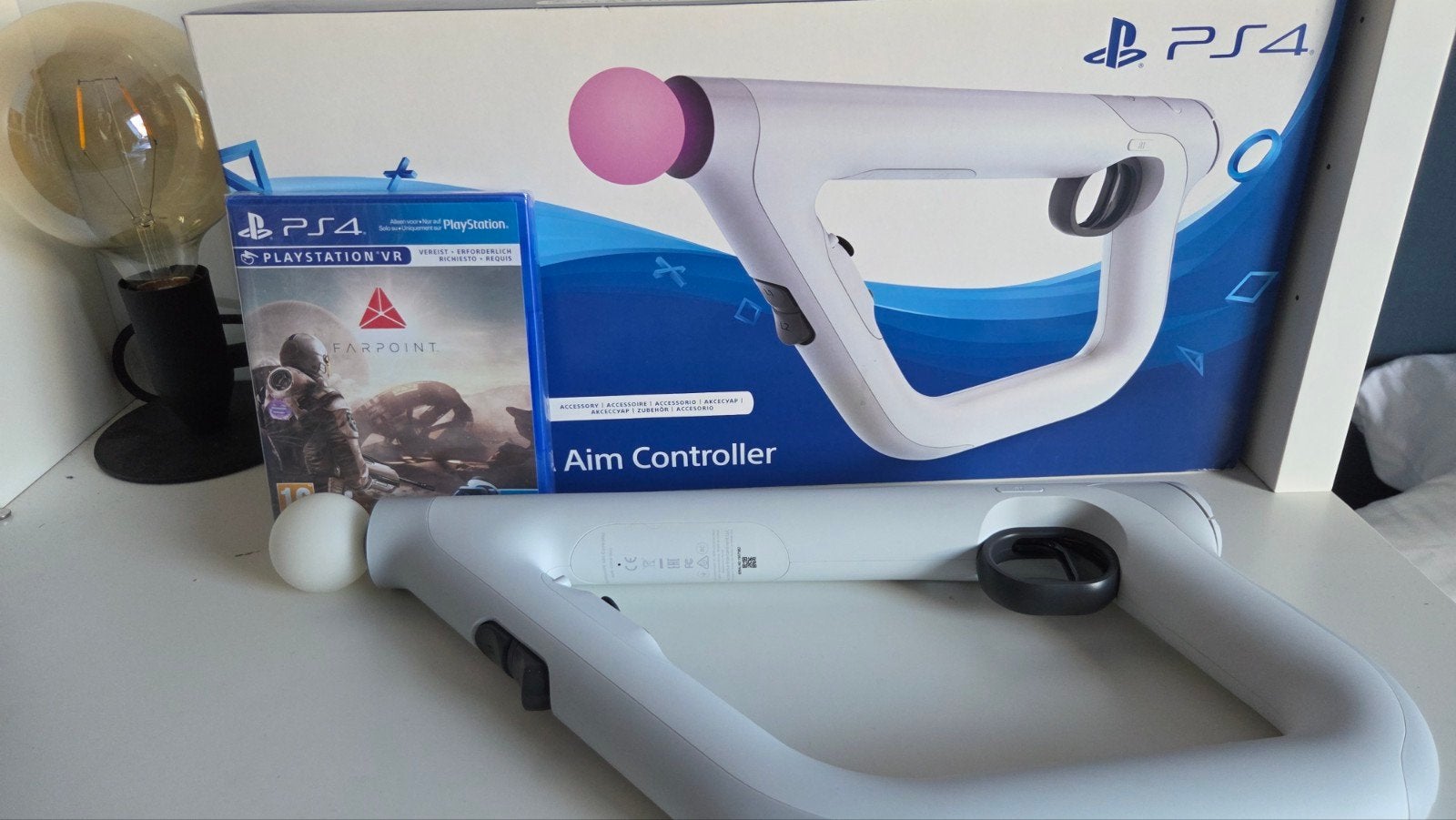Playstation VR Aim Controller met spel, Spelcomputers en Games, Ophalen of Verzenden, Zo goed als nieuw, Controller, PlayStation 4