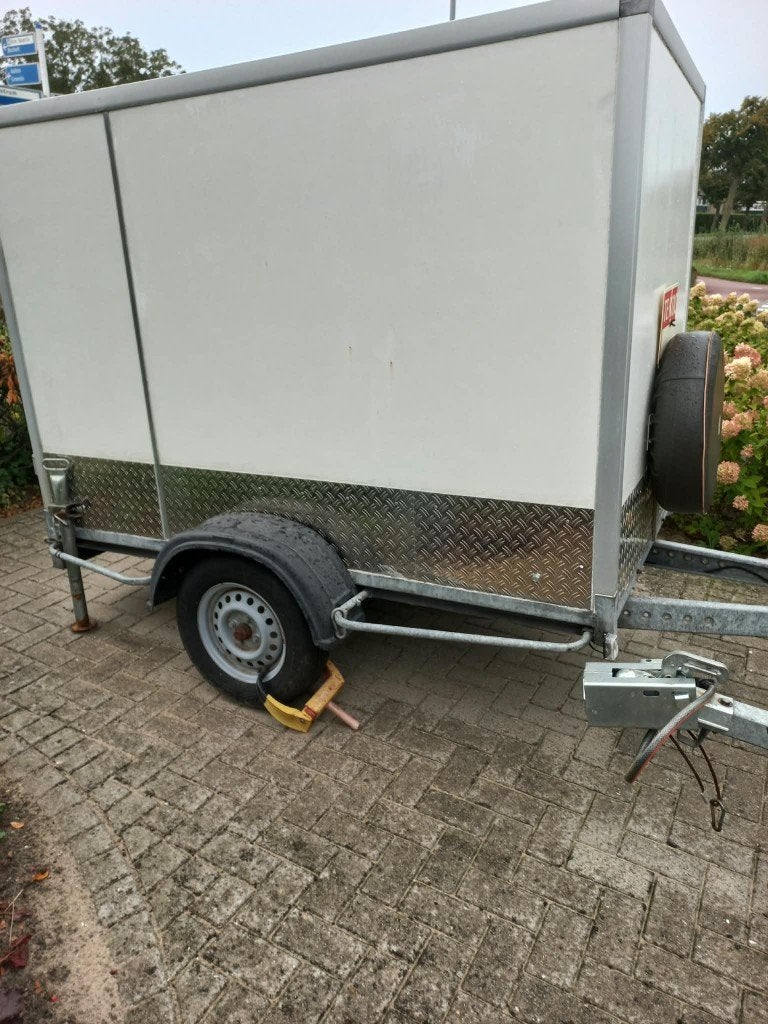 Gesloten aanhanger 750 kg ongeremd, Ophalen of Verzenden, Gebruikt