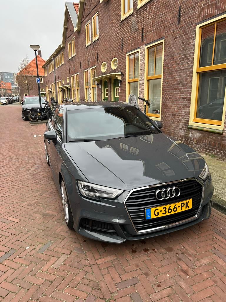 Audi A3 1.5 Tfsi 150pk - S-tronic 2019 - Digitale dashboard, 1498 cc, Zwart, 4 cilinders, Leder en Stof
