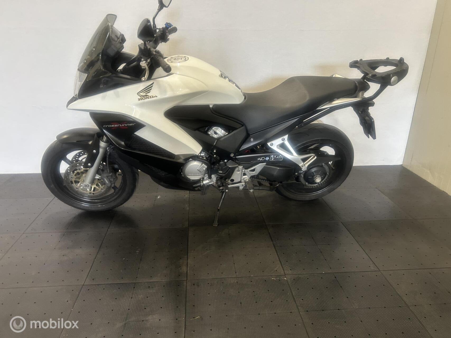 Honda VFR 800X Crossrunner C-ABS, LED Verlichting, 782 cc, Bedrijf, Meer dan 35 kW
