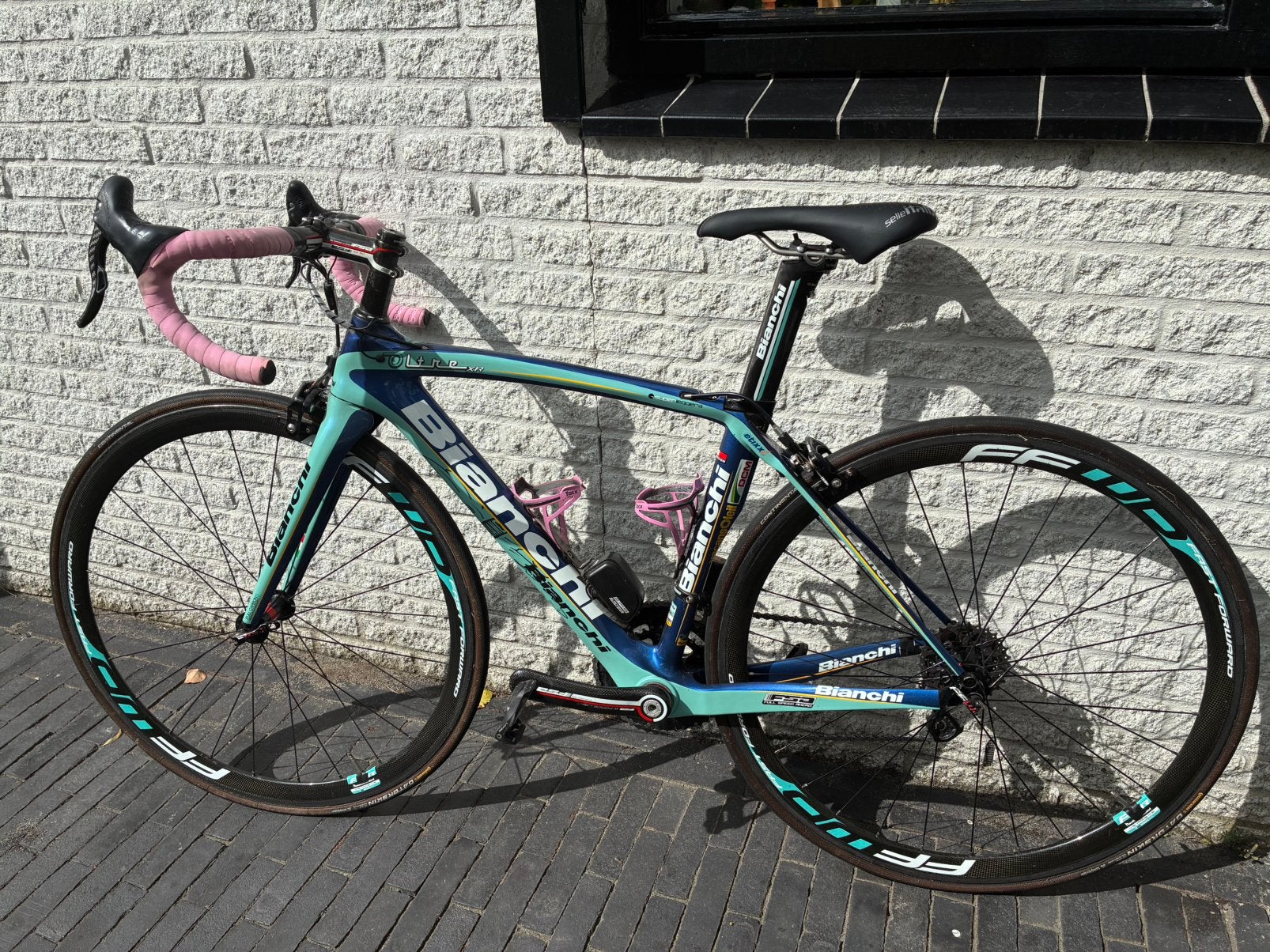 Bianchi Oltre XR Campagnolo Super Record EPS, Gebruikt, Carbon, Velgrem, Minder dan 49 cm