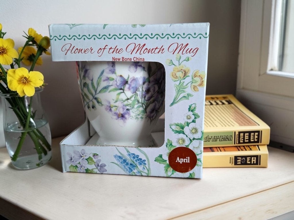 Sweet Lake Collection – Flower of the Month, Ophalen of Verzenden, Nieuw, Porselein, Kop en/of schotel