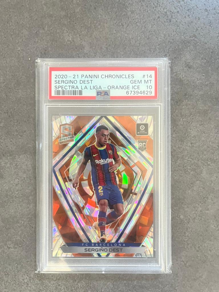 2020-21 Panini Chronicles Sergino Dest Orange Ice /23 PSA 10, Hobby en Vrije tijd, Stickers en Plaatjes, Verzenden, Nieuw, Plaatje