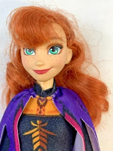 Disney Frozen 2 Anna pop Hasbro 2018 reisoutfit 28cm, Coolsingel 104, 3011 AG Rotterdam, Netherlands, Verzenden, Overige typen