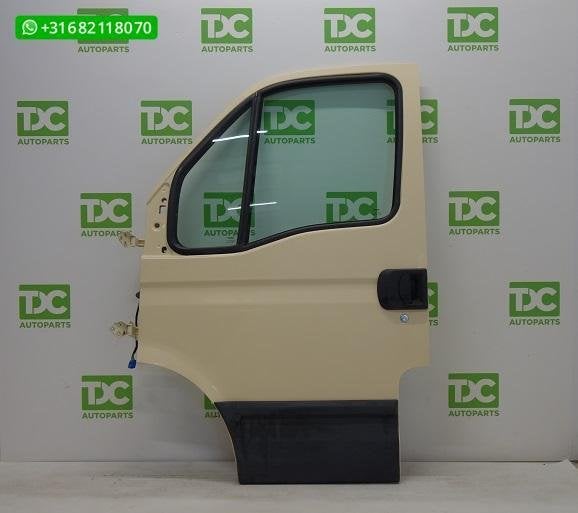 Iveco Daily ('99-'14) Voorportier links gebroken wit, Auto-onderdelen, Gebruikt, Deur, Iveco, Voor