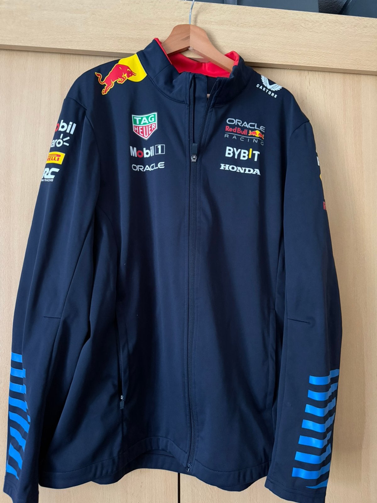 Red bull racing max verstappen jas, Ophalen of Verzenden, Zo goed als nieuw, Maat 56/58 (XL), Blauw