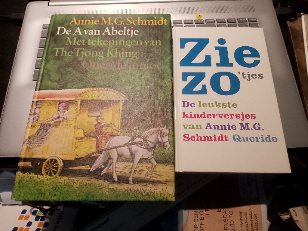 2 z boek a m g schmidt abeltje  zie zo tjes kinderversjes, Boeken, Ophalen of Verzenden, Zo goed als nieuw, Sprookjes