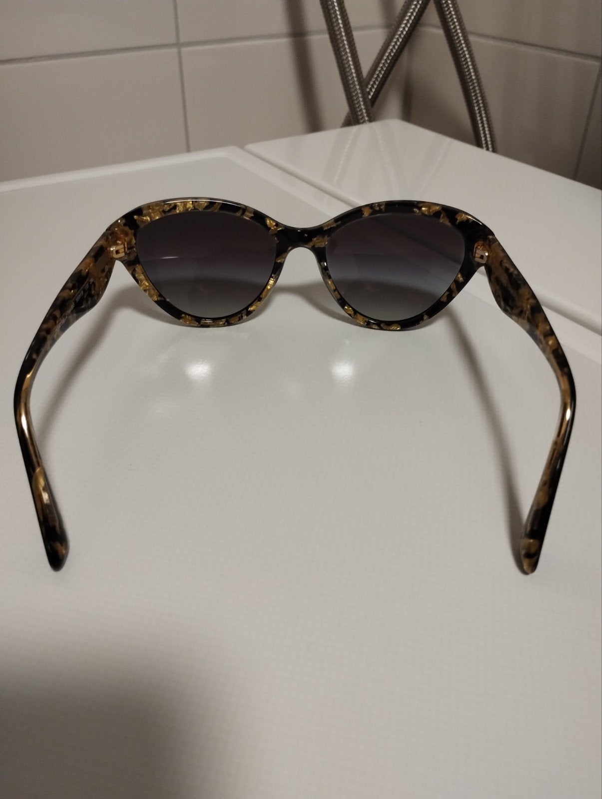 Dolce & Gabbana DG 4199 2744/8G Gold Leaf zonnebril, Ophalen of Verzenden, Zo goed als nieuw, Dolce & Gabbana
