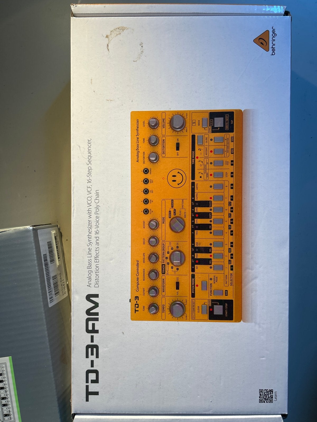 Behringer TD-3-AM Analoge Bass Line Synthesizer, Muziek en Instrumenten, Synthesizers, Overige merken, Zo goed als nieuw, Met midi-aansluiting