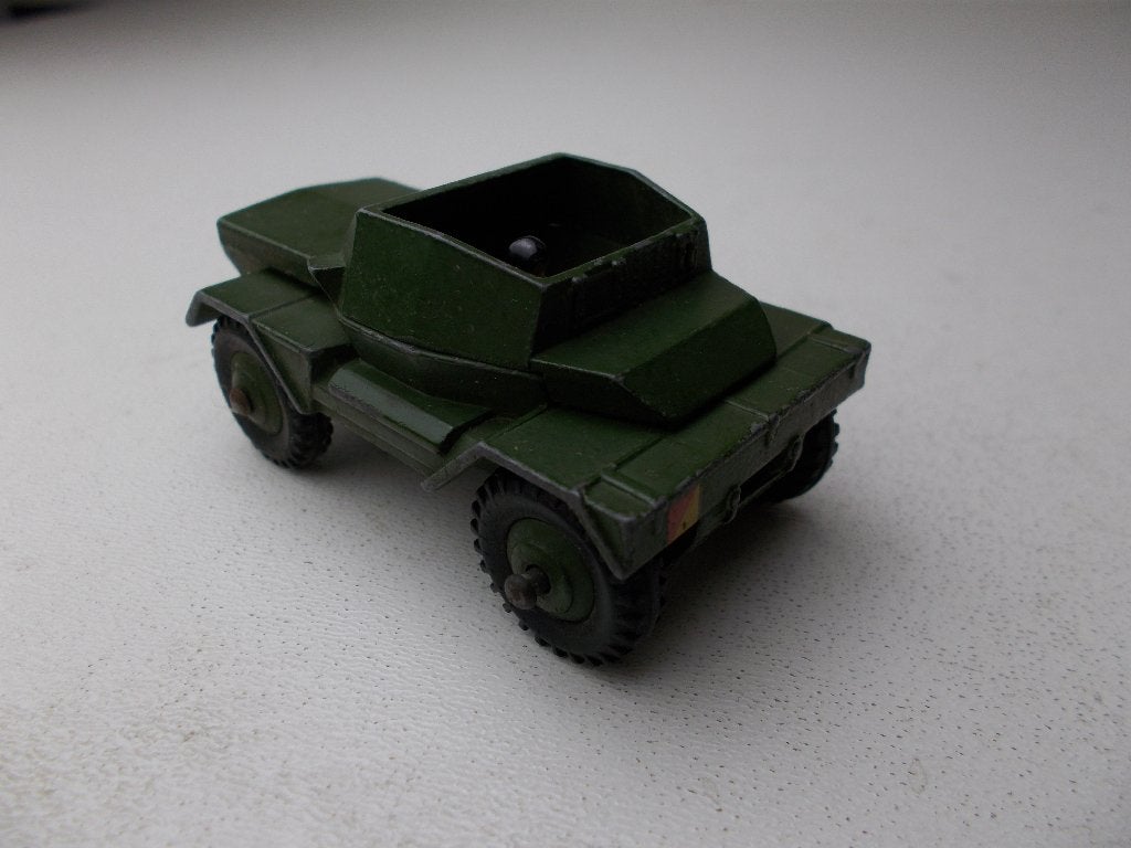 1953 Dinky Toys 673 SCOUT CAR + DRIVER! (-A-), Ophalen of Verzenden, Zo goed als nieuw, Auto, Dinky Toys
