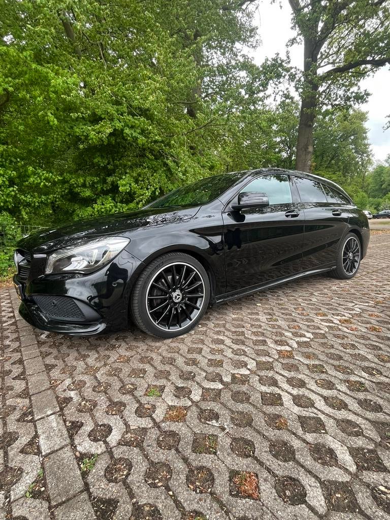 Mercedes-Benz CLA 180- 180pk 7G-DCT 2019 Zwart, 730 kg, Zwart, 4 cilinders, Leder en Stof